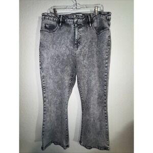 Ava & Viv Women's Black  Bleached Jeans 18W  High Rise Bootcut Crop 90's Style
